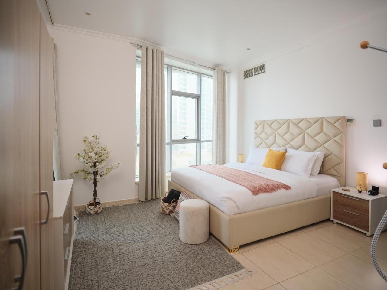 Wonderful Two Bed Room With Full Marina View Dubai Buitenkant foto